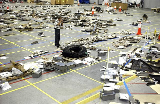 NASA image: KSC-03pd1076