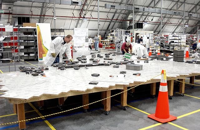NASA image: KSC-03pd1154