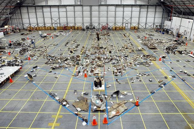 NASA image: KSC-03pd1159