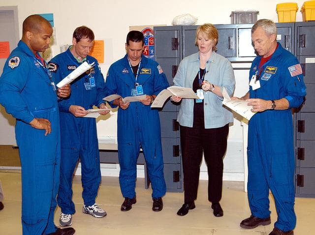 NASA image: KSC-03pd1164