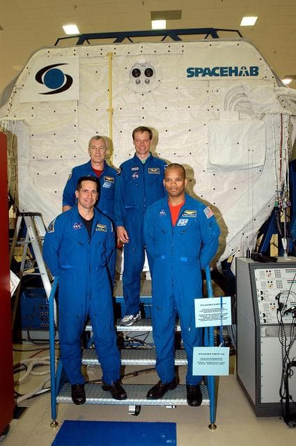 NASA image: KSC-03pd1170