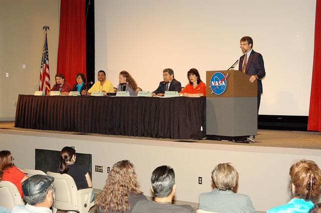 NASA image: KSC-03pd1202