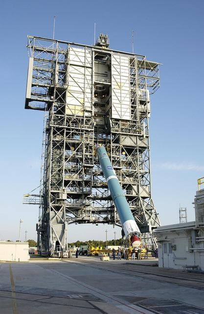 NASA image: KSC-03pd1213