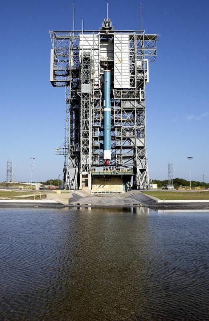 NASA image: KSC-03pd1220