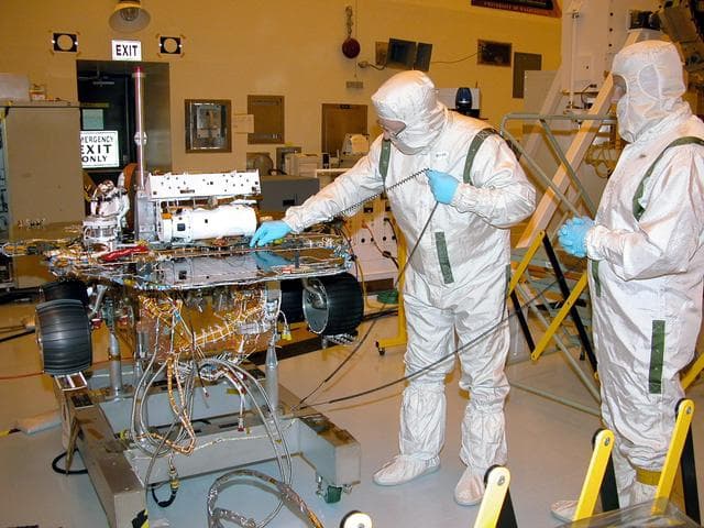 NASA image: KSC-03pd1234