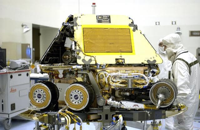 NASA image: KSC-03pd1252