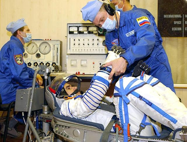 NASA image: KSC-03pd1264