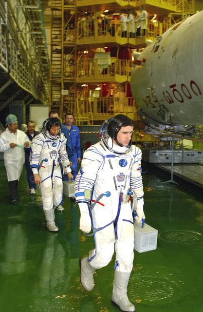 NASA image: KSC-03pd1267