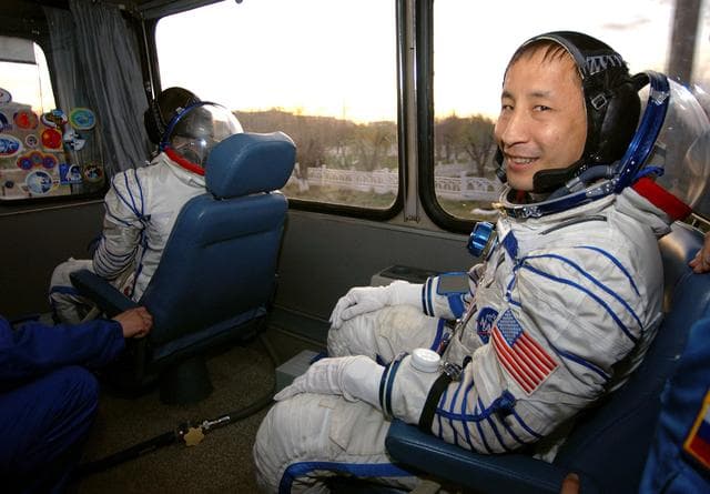 NASA image: KSC-03pd1290