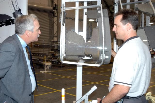 NASA image: KSC-03pd1305