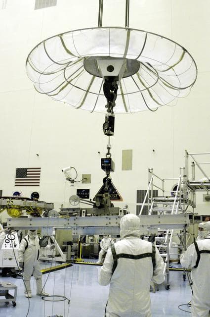 NASA image: KSC-03pd1364