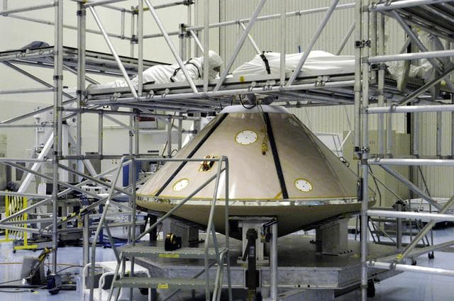 NASA image: KSC-03pd1369