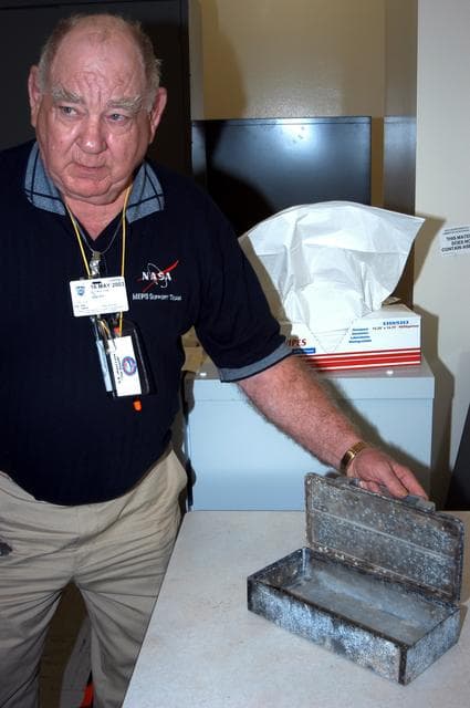 NASA image: KSC-03pd1458