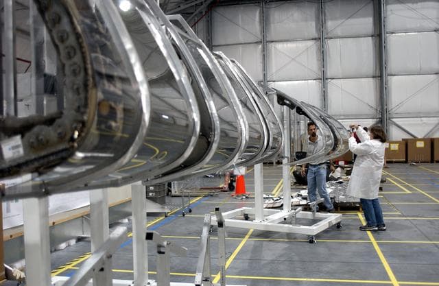 NASA image: KSC-03pd1546