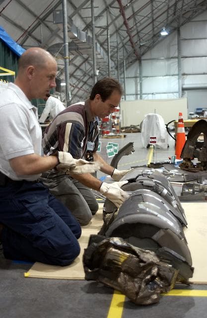 NASA image: KSC-03pd1548