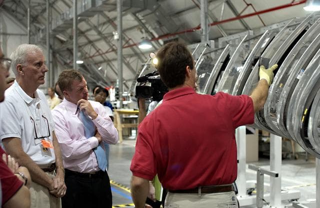NASA image: KSC-03pd1629