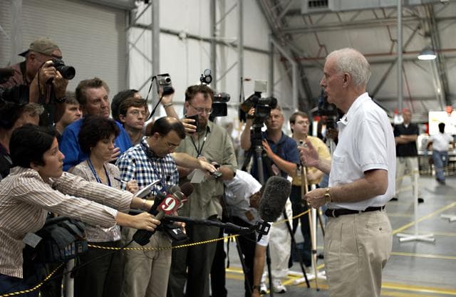 NASA image: KSC-03pd1636
