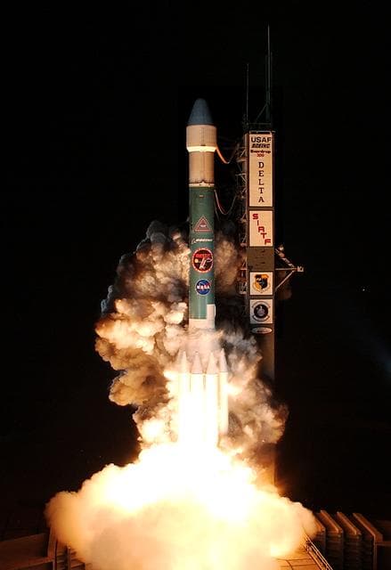 NASA image: Delta II SIRTF Liftoff