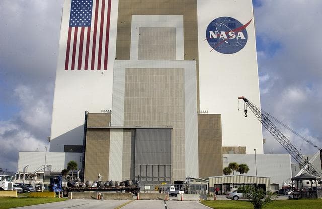 NASA image: KSC-03pd2614