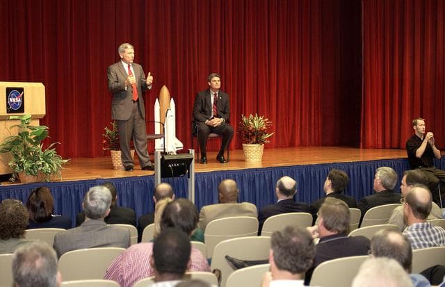 NASA image: Center Director All-hands Briefing