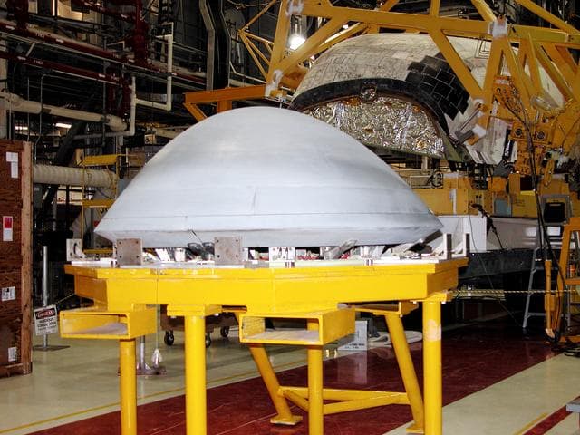 NASA image: Atlantis Non-destructive Testing