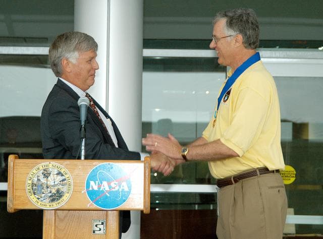 NASA image: SLSL Ribbon-cutting Ceremony