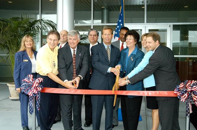 NASA image: SLSL Ribbon-cutting Ceremony