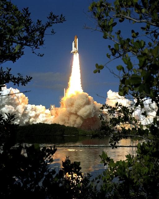 NASA image: KSC-03pp0143