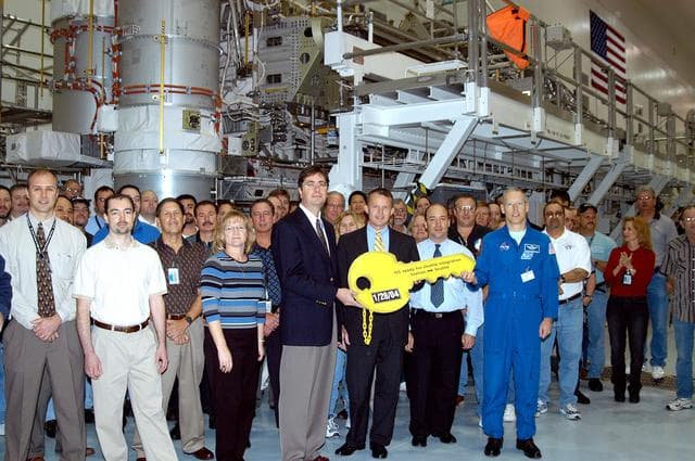 NASA image: KSC-04pd0207