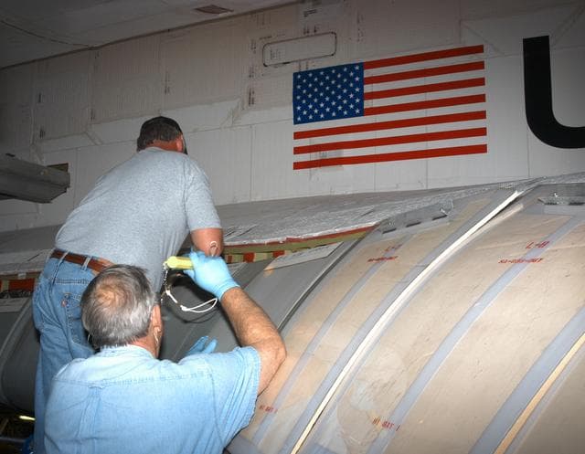NASA image: KSC-04pd0331