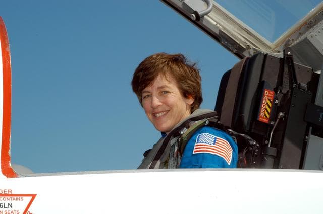NASA image: KSC-04pd0405