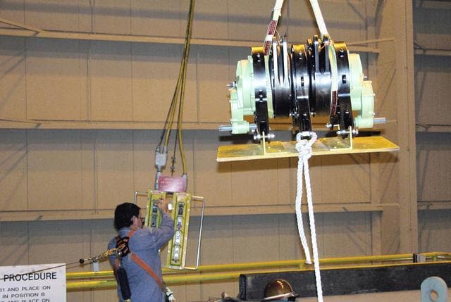 NASA image: KSC-04pd0414