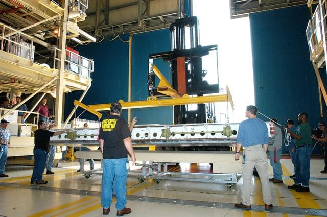 NASA image: KSC-04pd0453