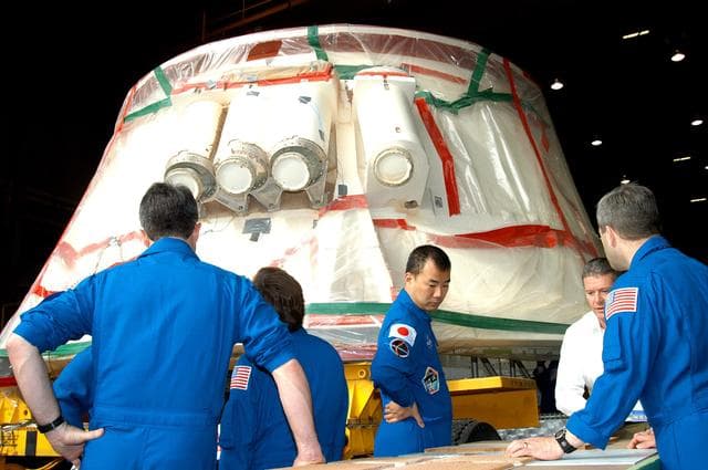 NASA image: KSC-04pd0523