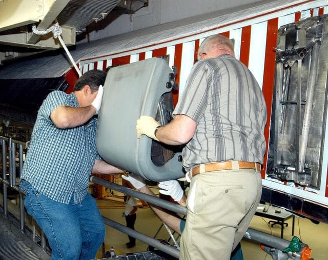 NASA image: KSC-04pd0536