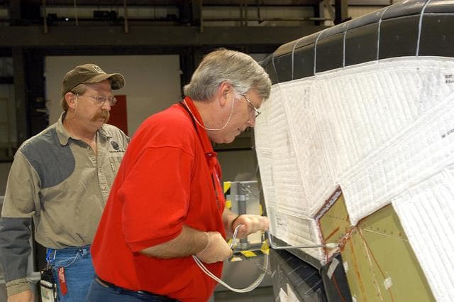 NASA image: KSC-04pd0550