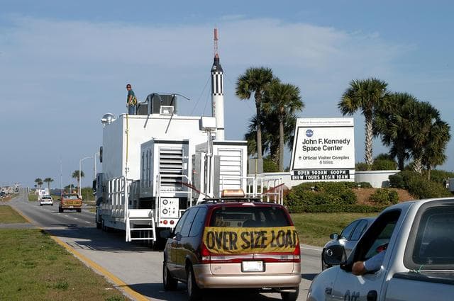 NASA image: KSC-04pd0589