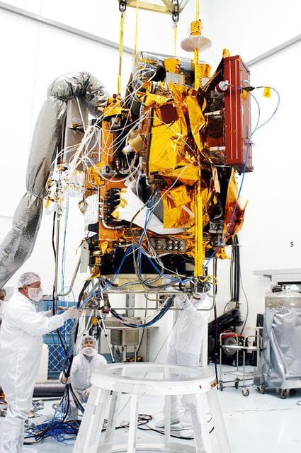 NASA image: KSC-04pd0596