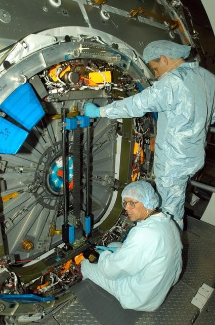 NASA image: KSC-04pd0639