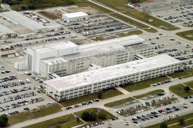 NASA image: KSC-04pd0654