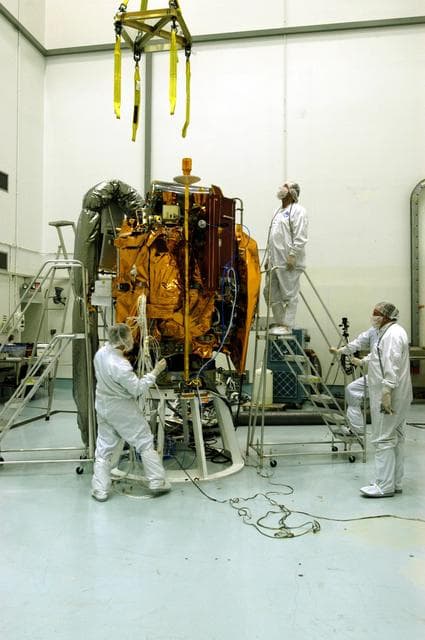 NASA image: KSC-04pd0666