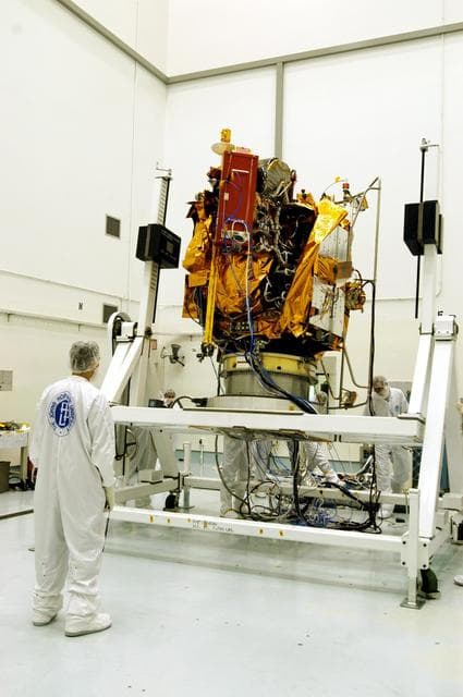NASA image: KSC-04pd0673