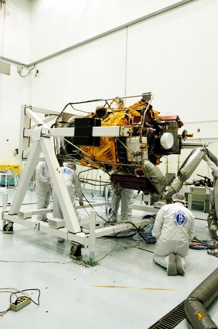 NASA image: KSC-04pd0676