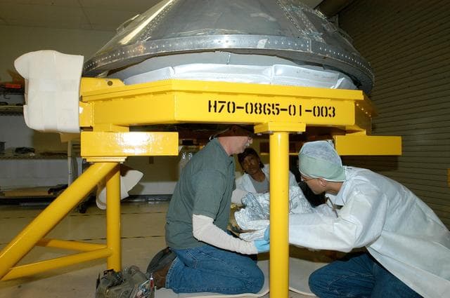 NASA image: KSC-04pd0704