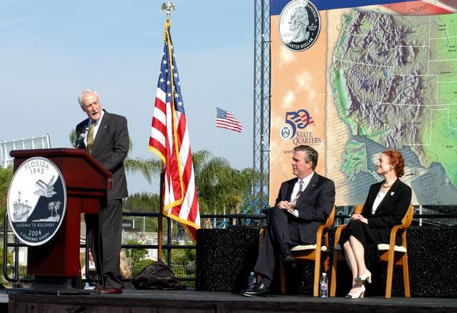 NASA image: KSC-04pd0753