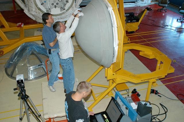 NASA image: KSC-04pd0867