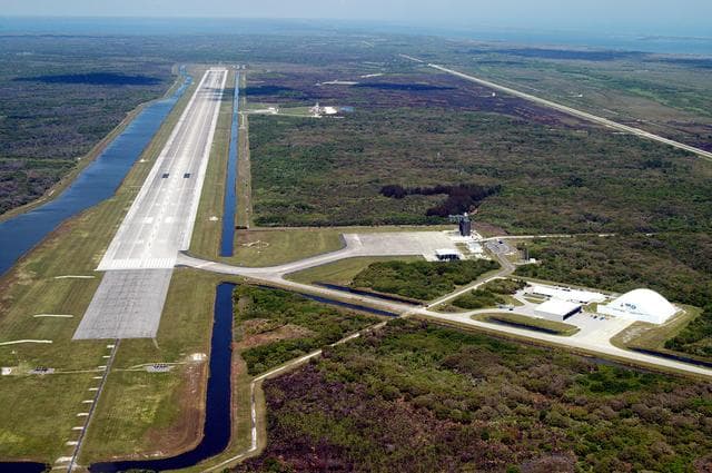 NASA image: KSC-04pd0938
