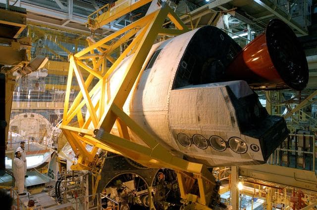 NASA image: KSC-04pd0948