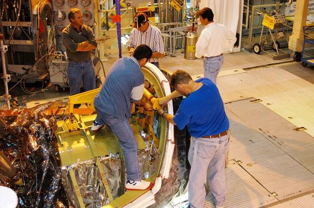 NASA image: KSC-04pd0965
