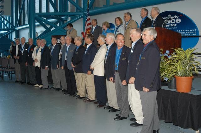 NASA image: KSC-04pd1021